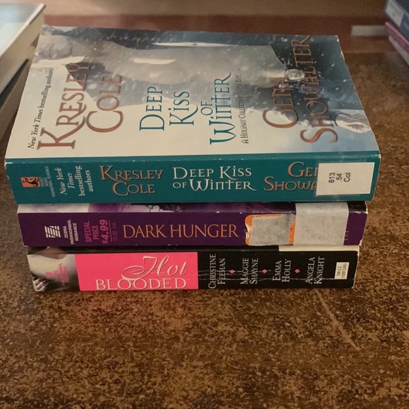 (3 for $20)3 Paranormal Romance novels - Picture 5 of 8